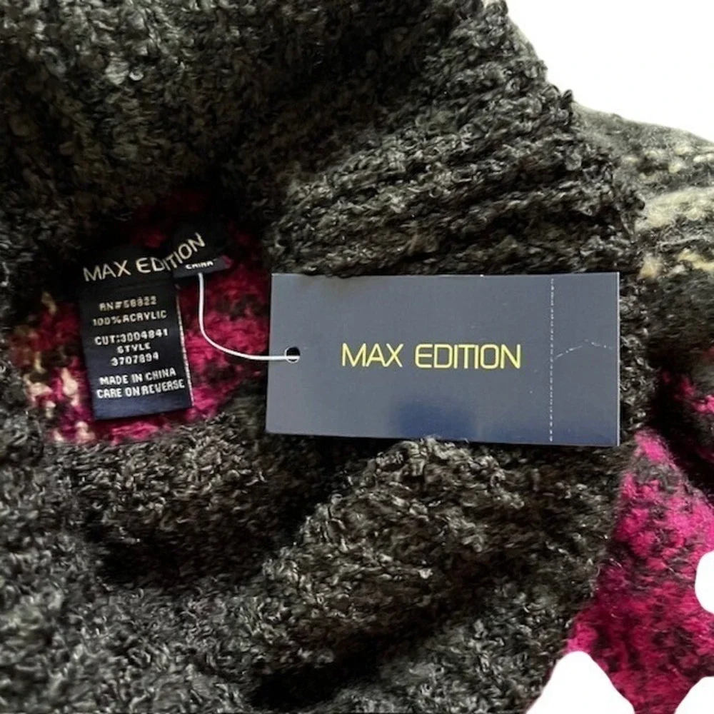 Max Edition Women's Poncho L/XL Burgundy Plaid Cowl Neck Fringe Cozy Wrap casual